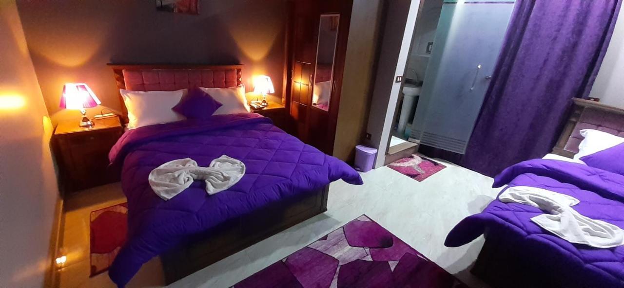 Plaza Hostel